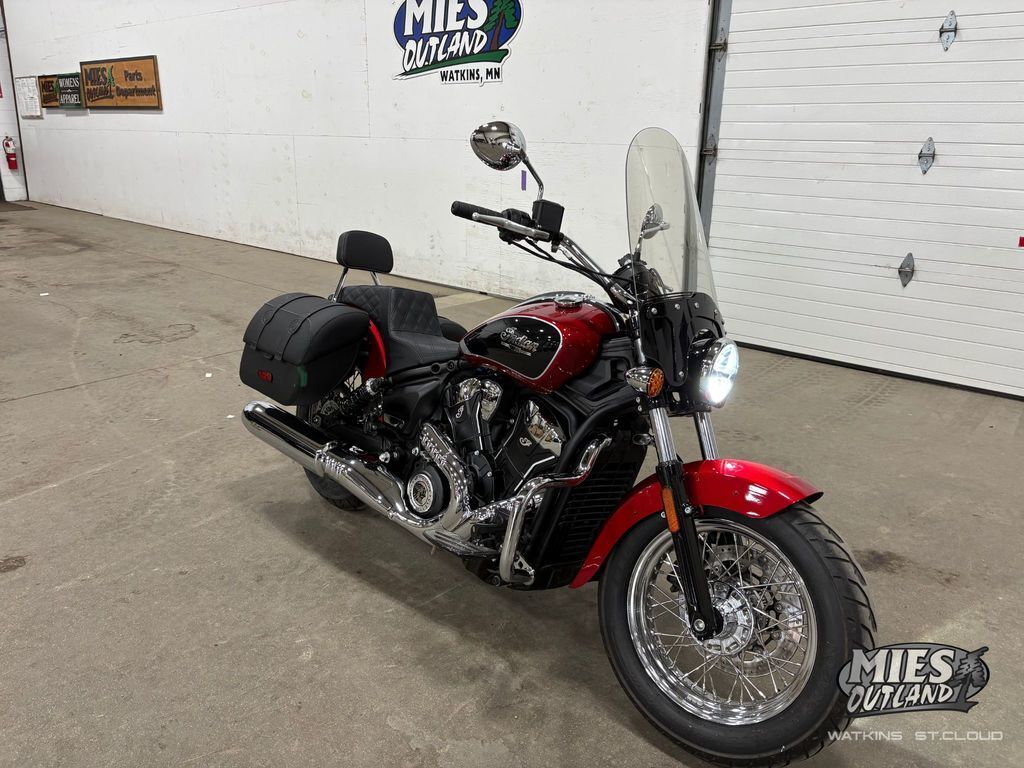 2025 Indian Motorcycle® Scout® Classic Limited +Tech Sunset Red Metallic LIMITED + TECH in Watkins, MN