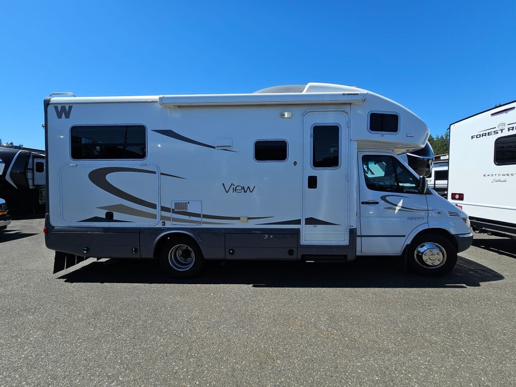2006 Winnebago View 23J in everett WA