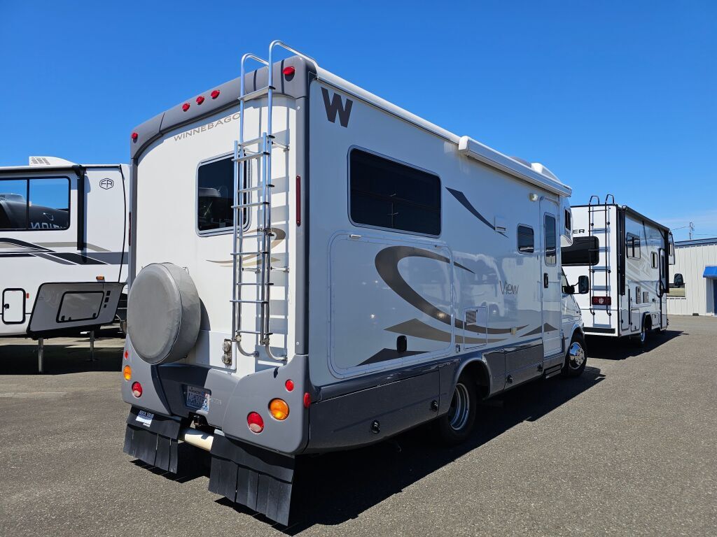 2006 Winnebago View 23J in everett WA