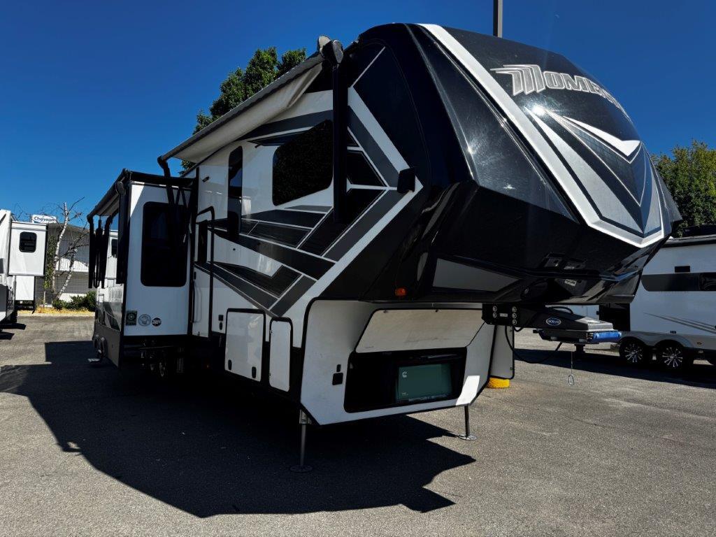 2021 Grand Design Momentum 397TH in fife WA