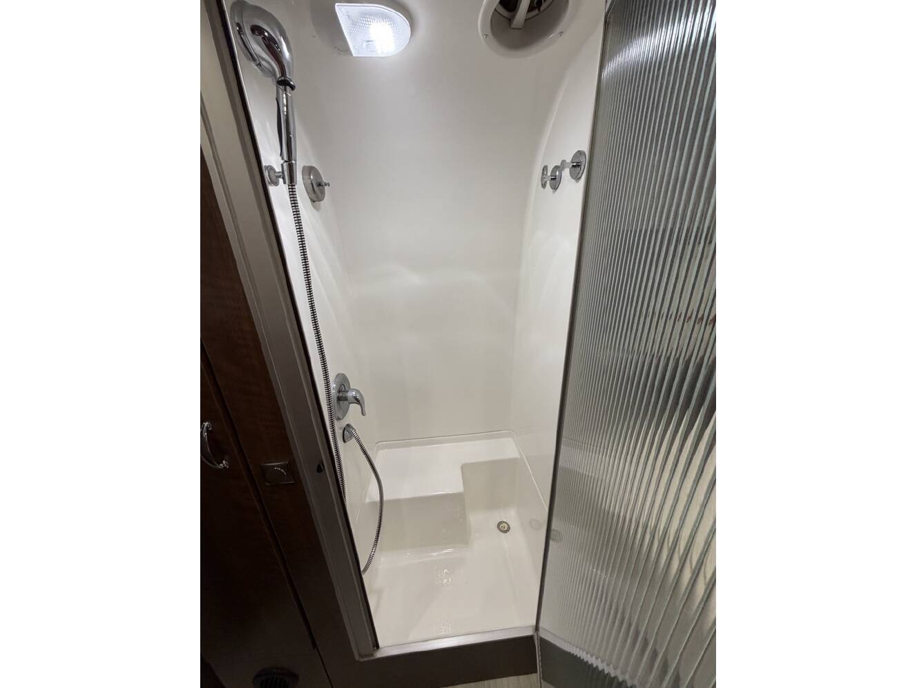 A photo of this 2021 Airstream GLOBETROTTER 25FBQ
