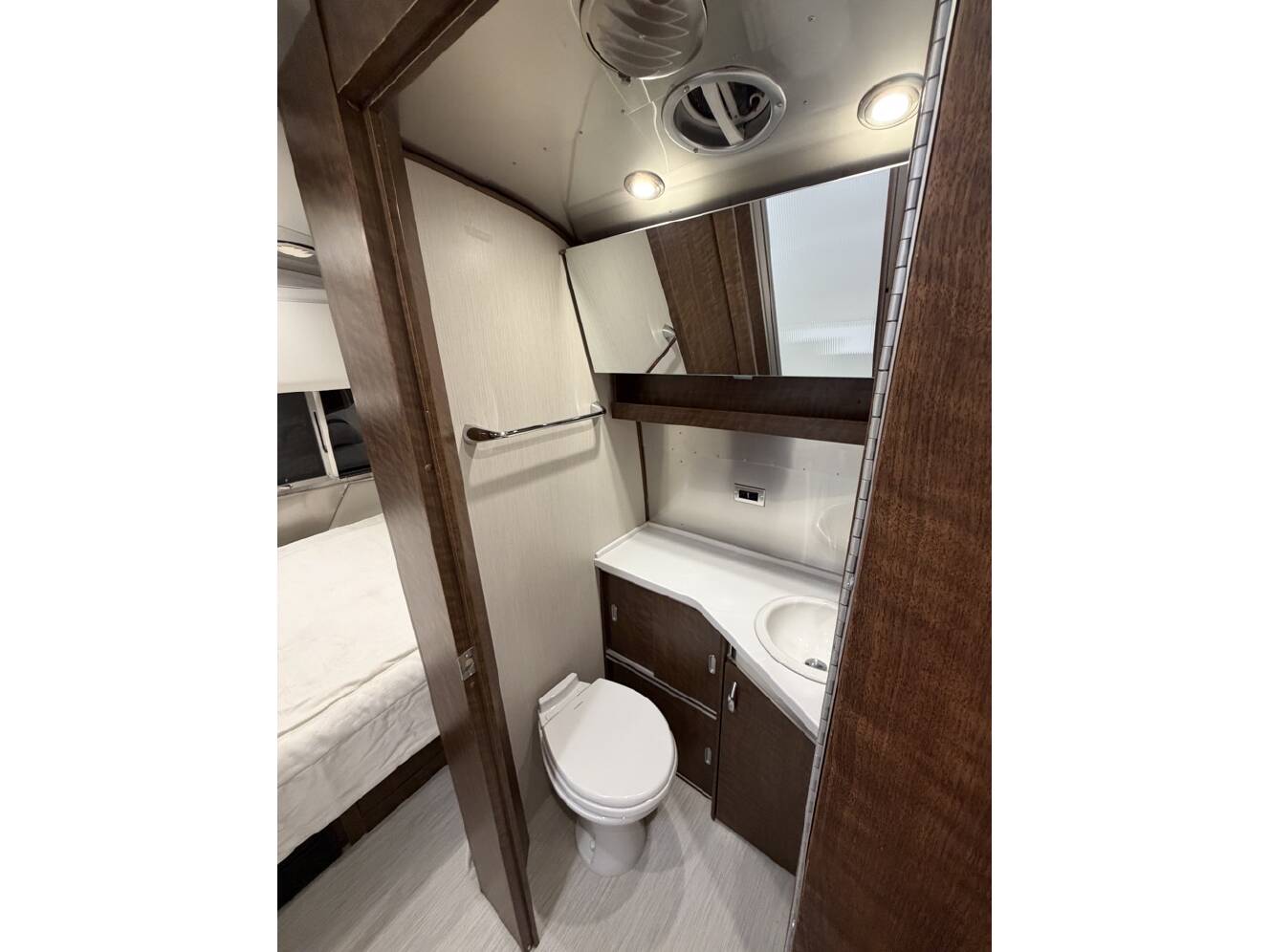A photo of this 2021 Airstream GLOBETROTTER 25FBQ