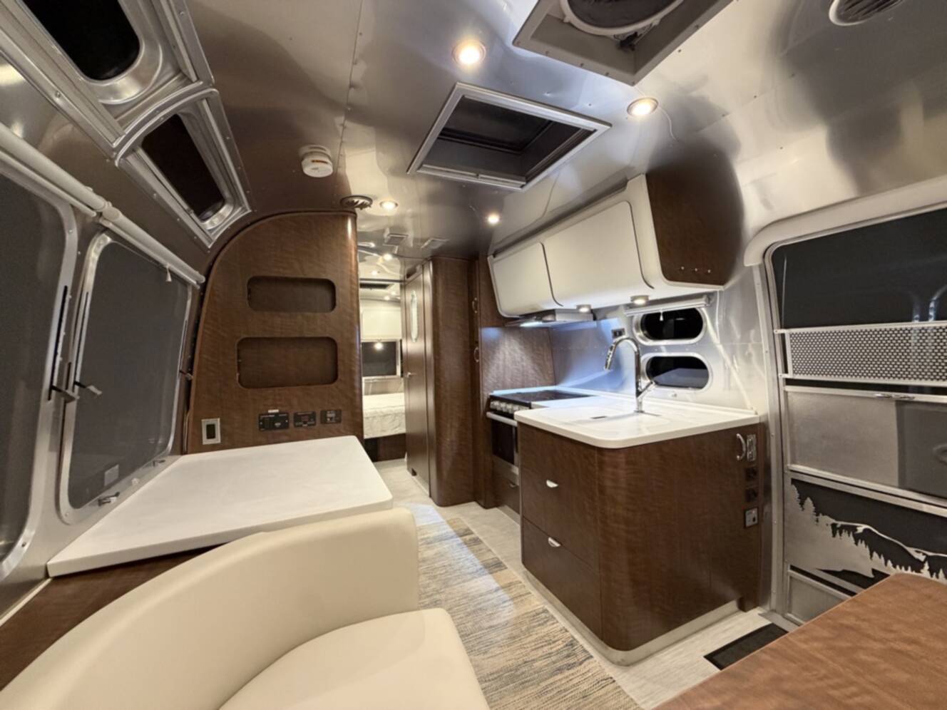 A photo of this 2021 Airstream GLOBETROTTER 25FBQ