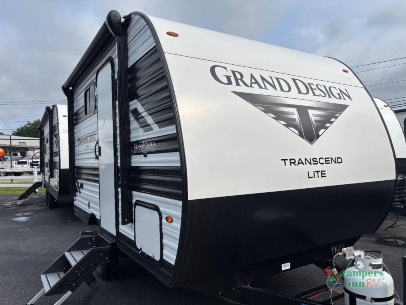 A photo of this 2027 Grand Design Transcend Lite 121RBL