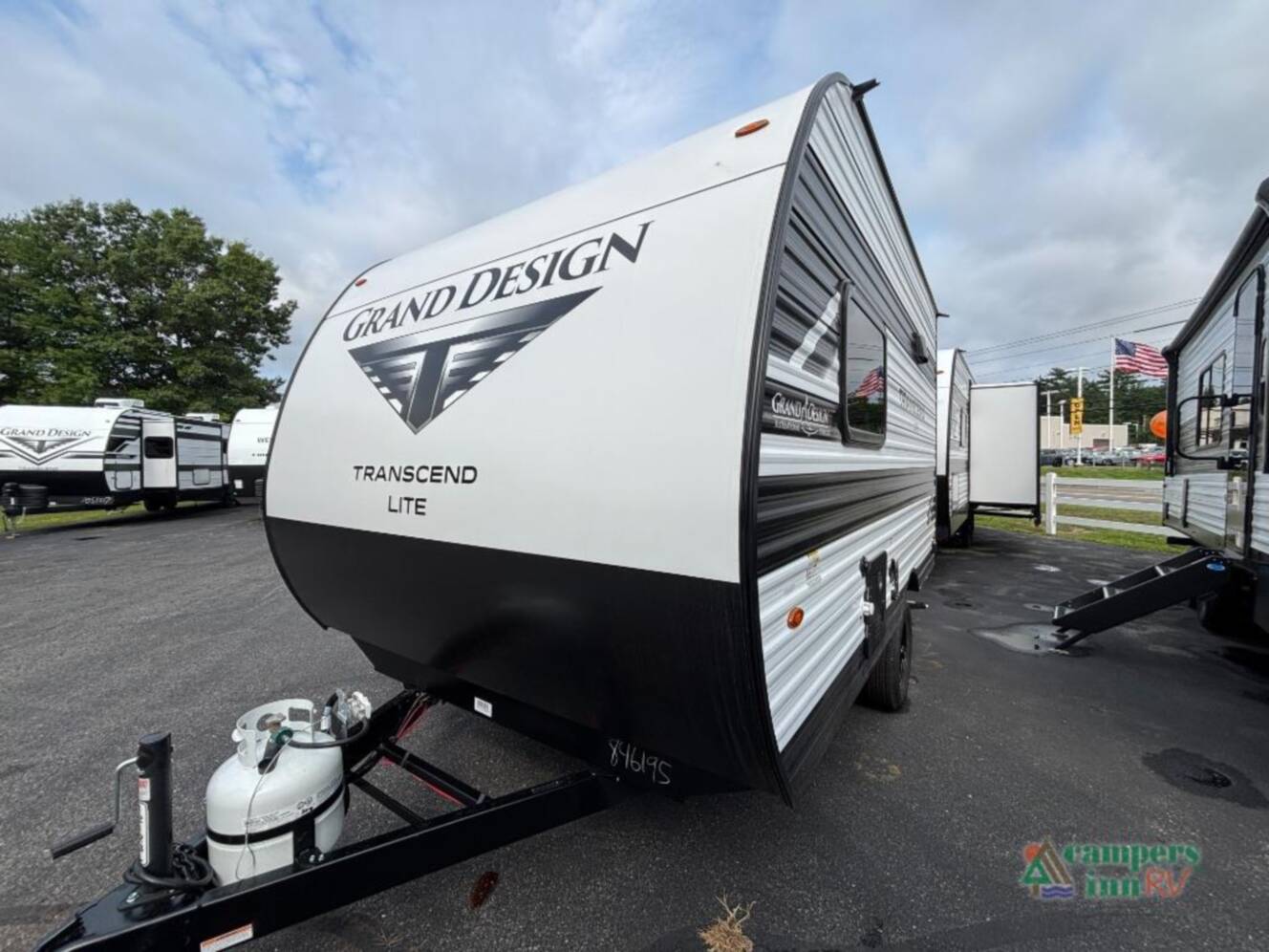 A photo of this 2027 Grand Design Transcend Lite 121RBL