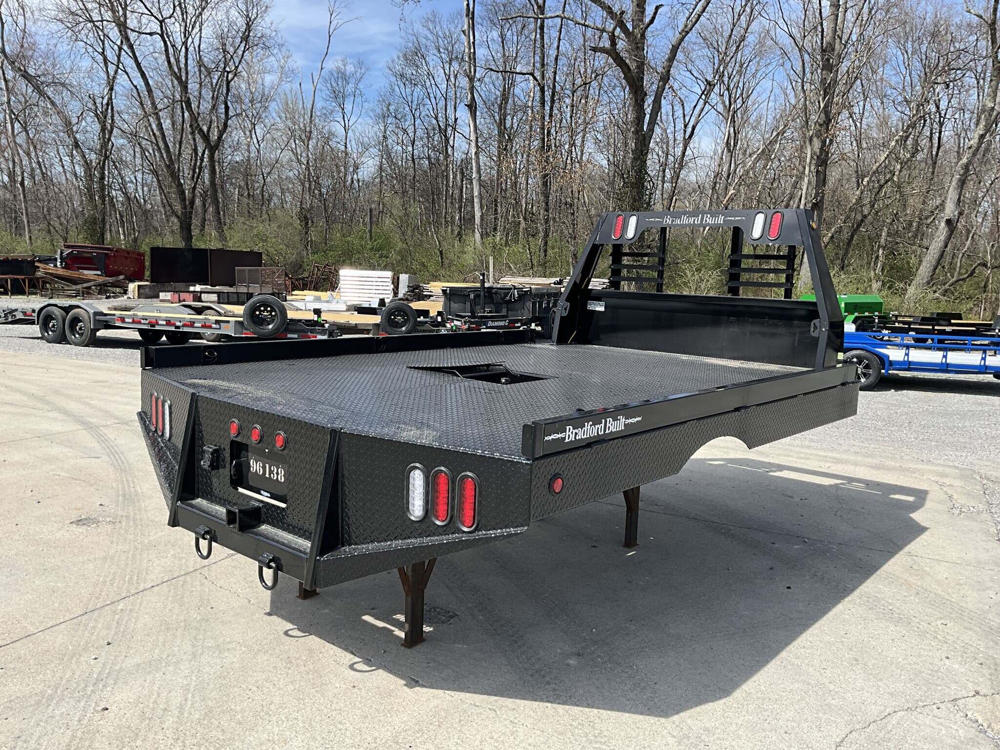 Bradford Built BB-WORKBED-96-138-34 11.4 DUAL WHL CHASSIS in Mount Vernon, IL