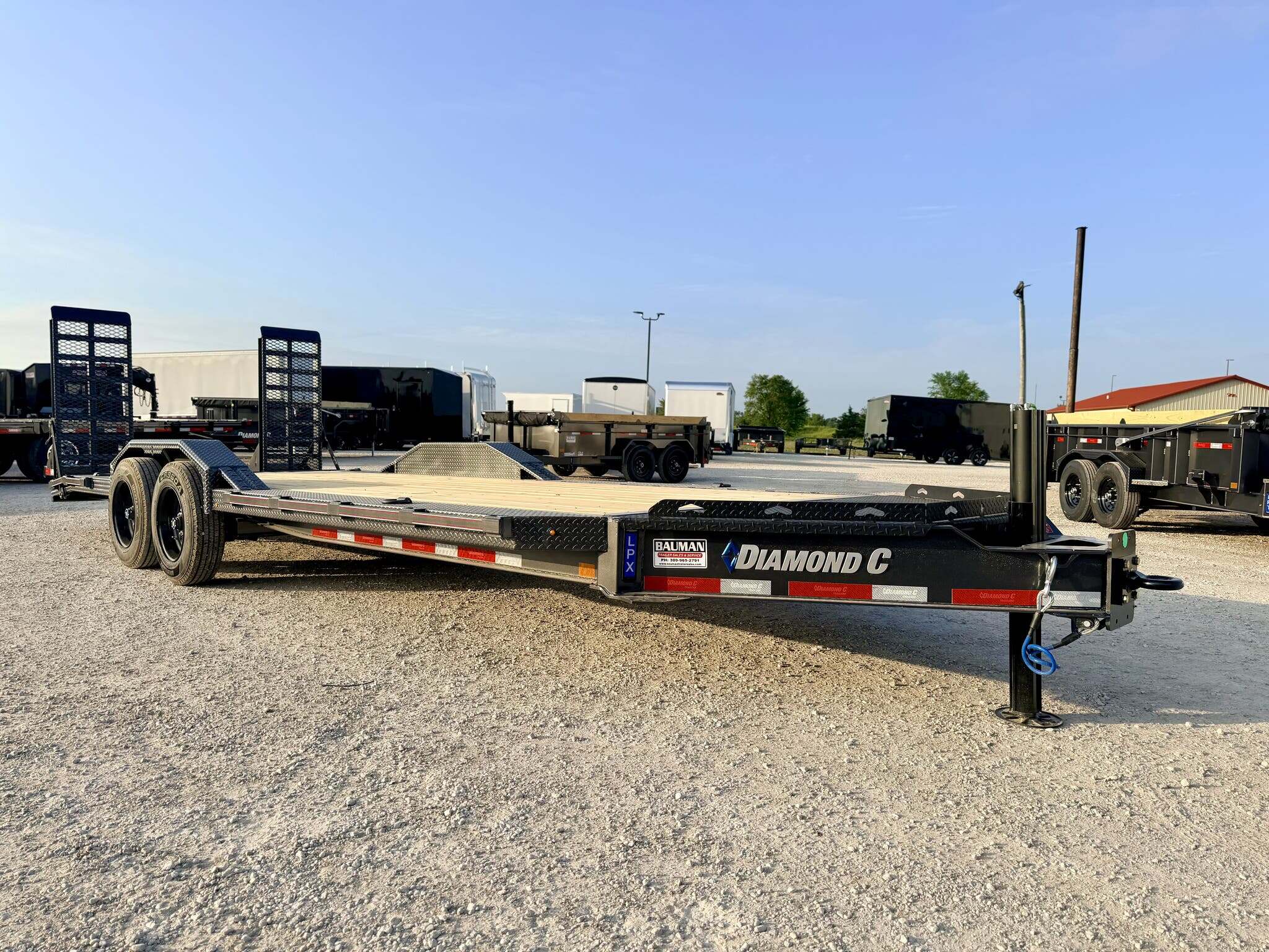 2026 Diamond C LPX 22x102- 8K Torsion Axles w/ ABS - 12" OC -Hyd Jack in Goodfield, IL