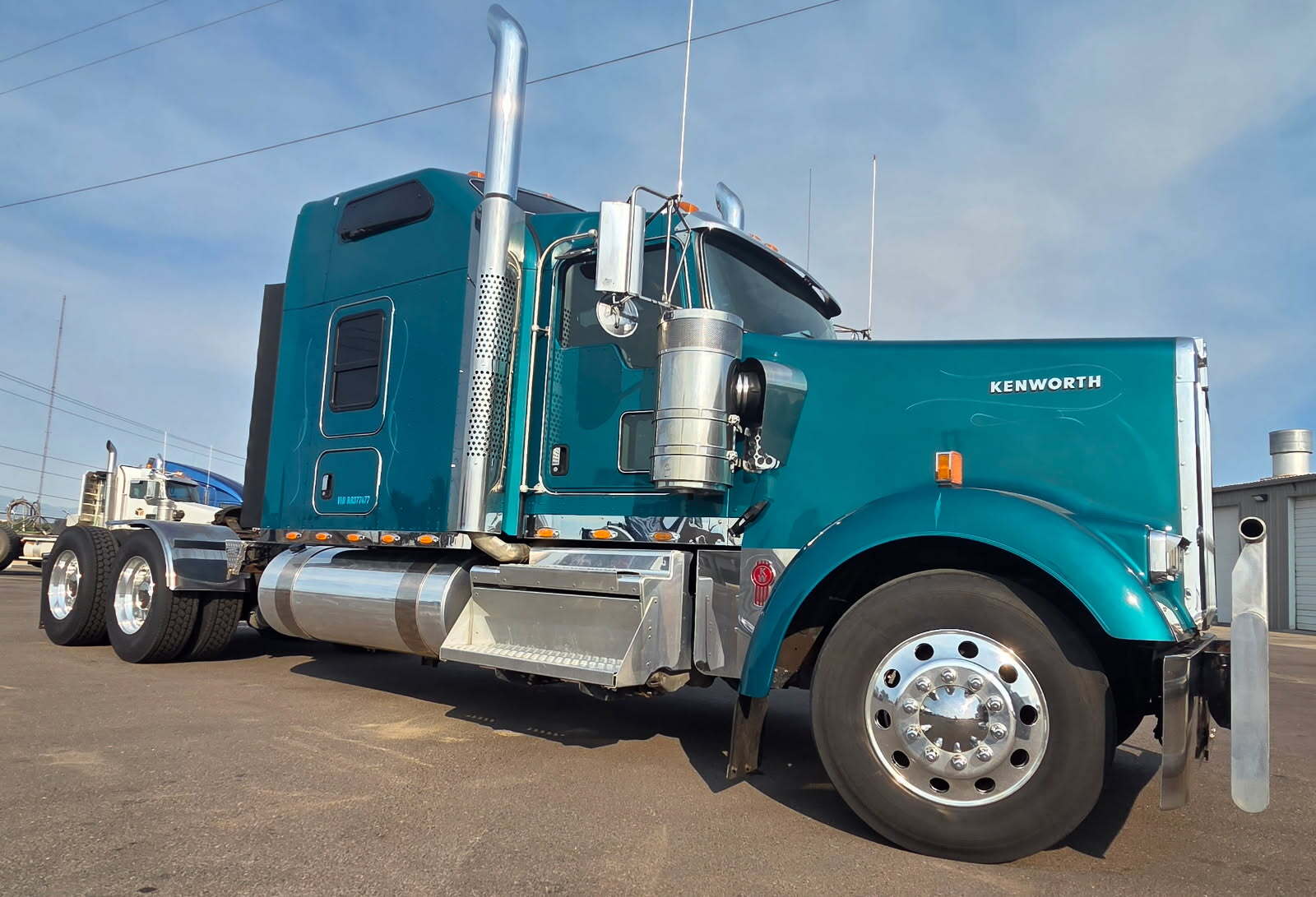 2024 KENWORTH W900L in Pueblo, CO