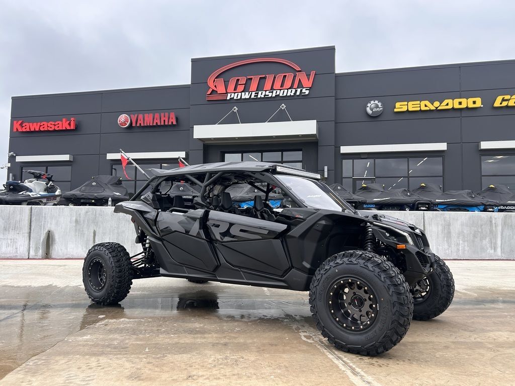 2026 Can-Am Maverick X3 Max X RS Turbo RR Triple Black_7.6 in. UTV/Utility ATV