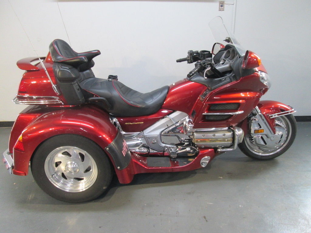 2001 Honda® Gold Wing ABS in Lewis Center, OH