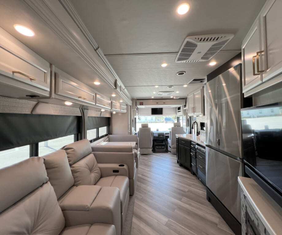 2026 Fleetwood BOUNDER 35K in fort myers FL