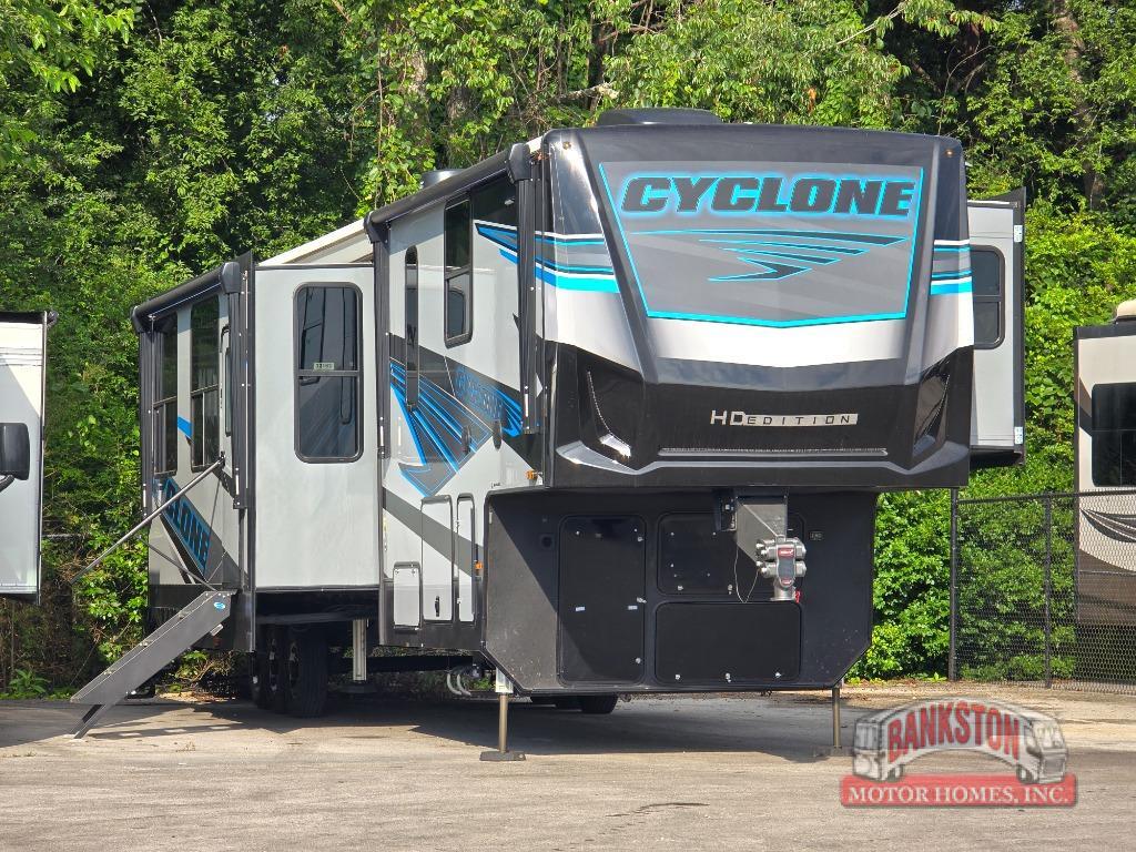 2024 Heartland Cyclone 4014C in huntsville AL