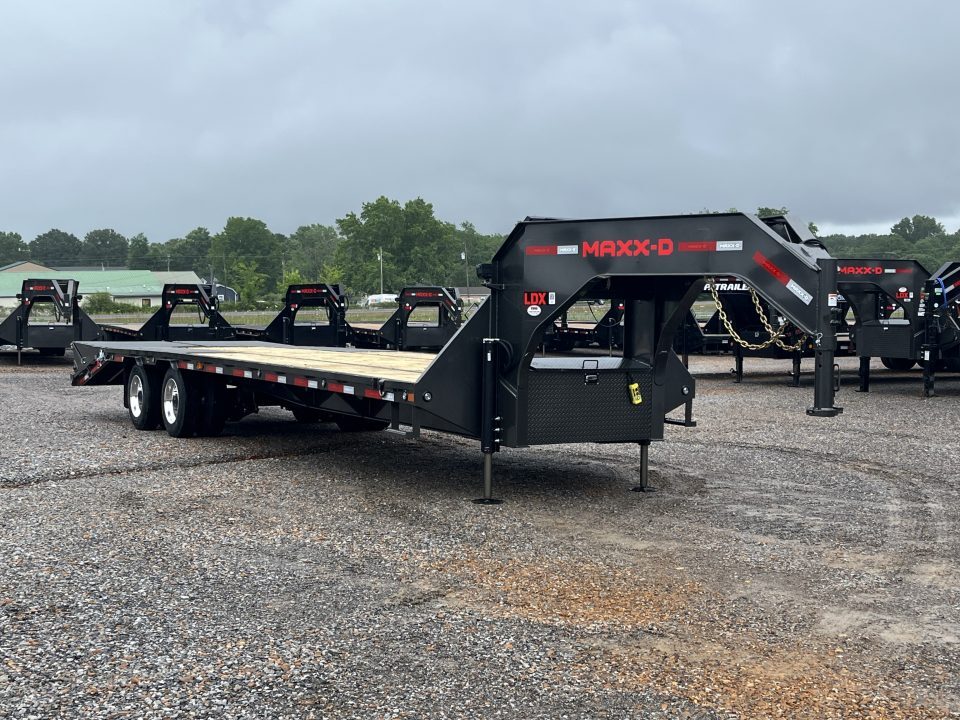 2027 MAXX-D LDX10230 in Dexter, KY