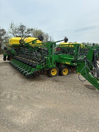 2024 John Deere DB60 in Richwood, OH