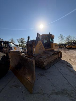 2025 John Deere 850L LGP in Indianapolis, IN