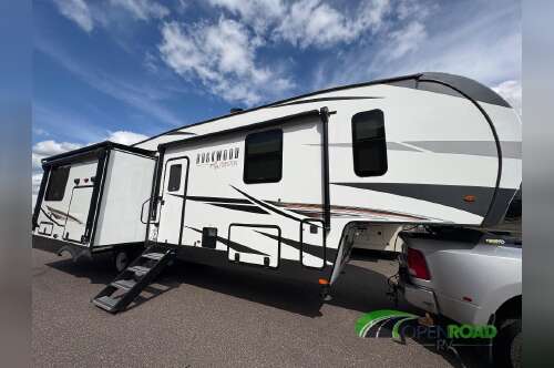 2022 Forest River Rv Rockwood Signature Ultra Lite 8291RK in monticello MN