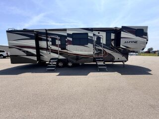2019 KEYSTONE ALPINE 3801FK