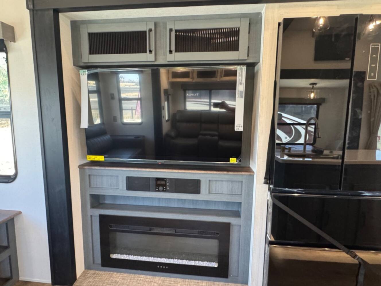 A photo of this 2026 Forest River Rv Puma Vista 401RLFT