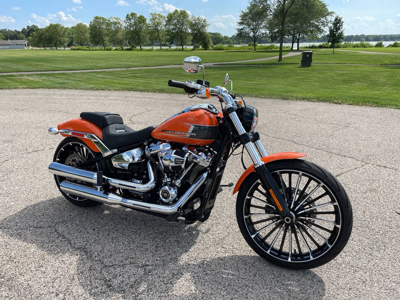 2023 Harley-Davidson SOFTAIL BREAKOUT FXBR in Lake In The Hills, IL