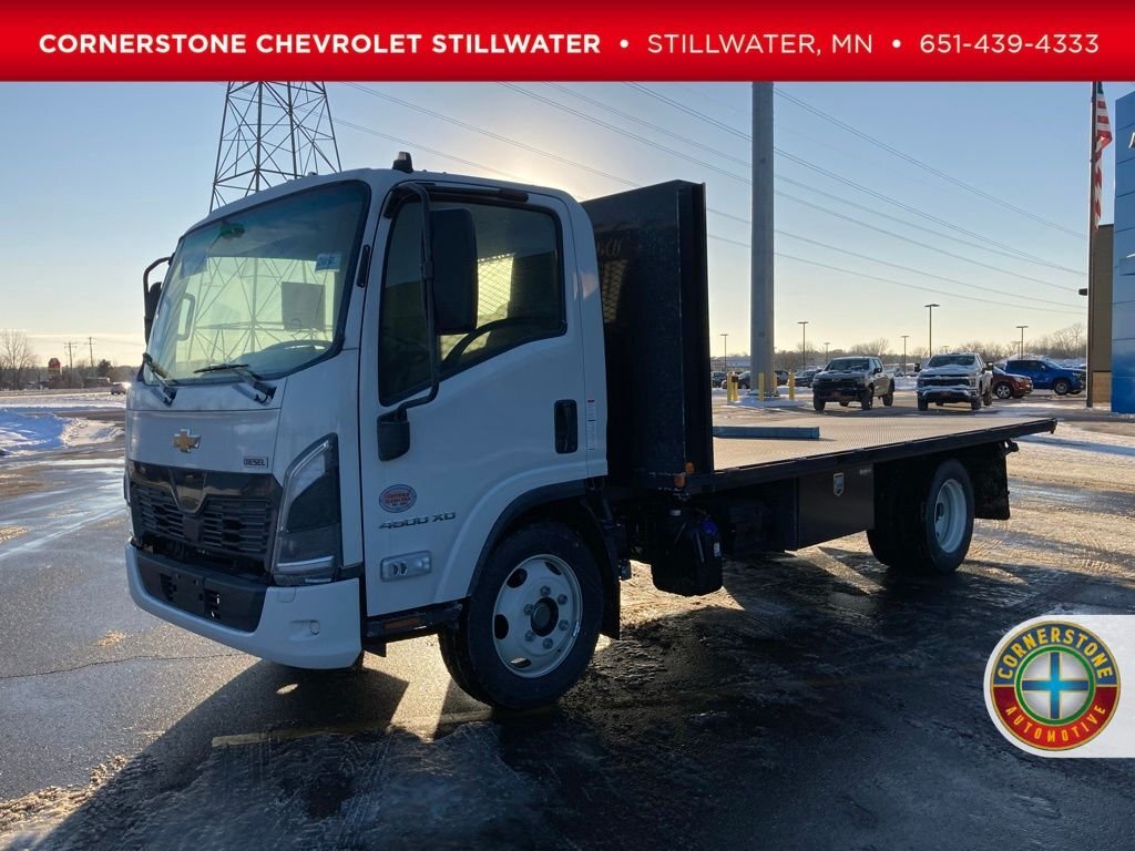 2025 CHEVROLET Low Cab Forward 4500 XD in Stillwater, MN