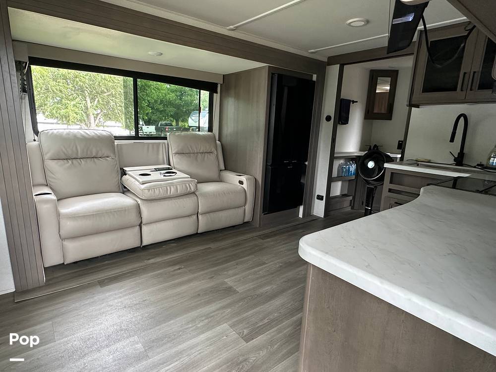 View more photos of this listing