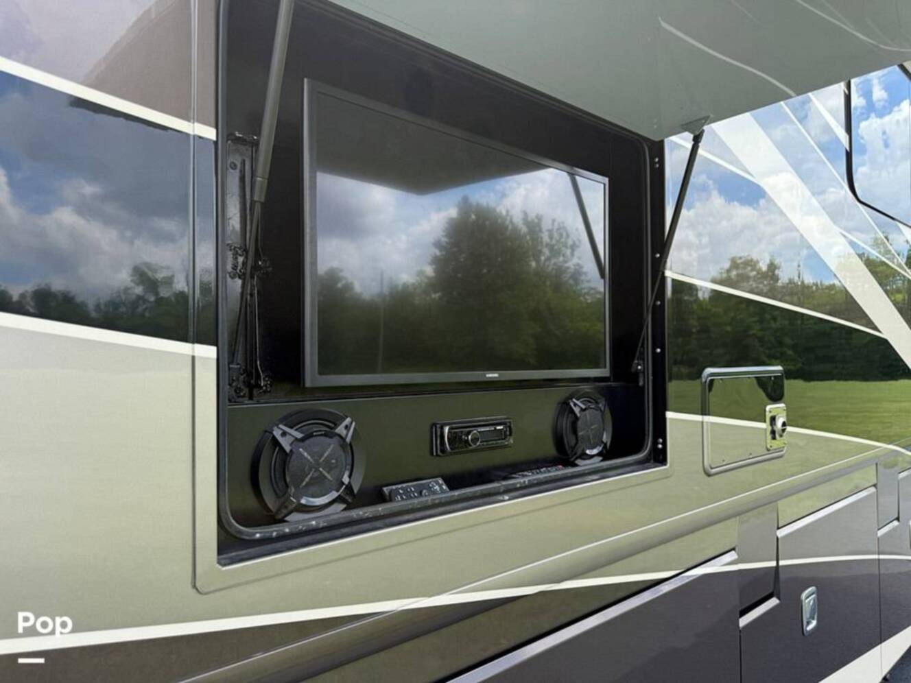 A photo of this 2018 Holiday Rambler Navigator 38F