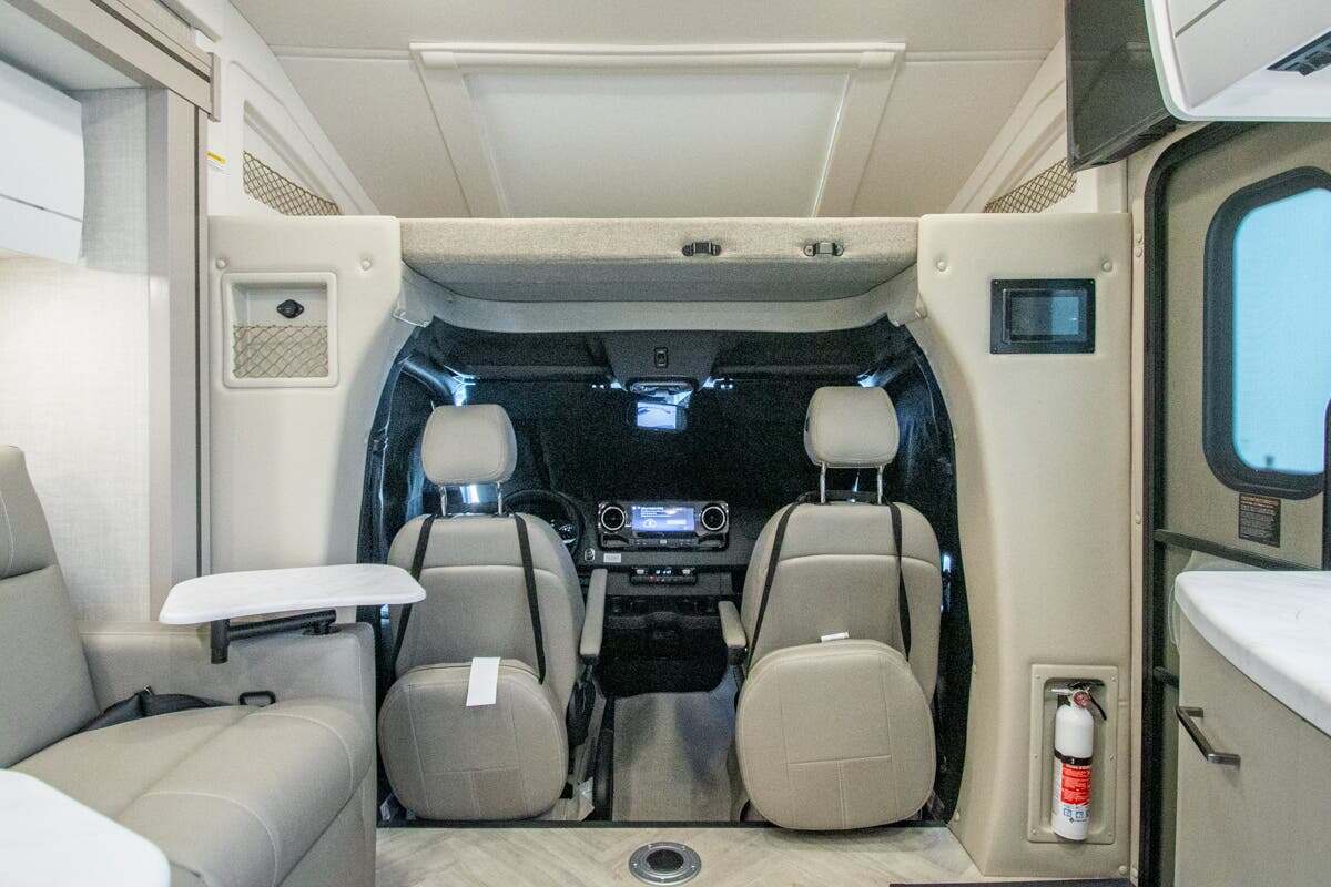 2026 Thor Motor Coach Tiburon 24XL in alvarado TX