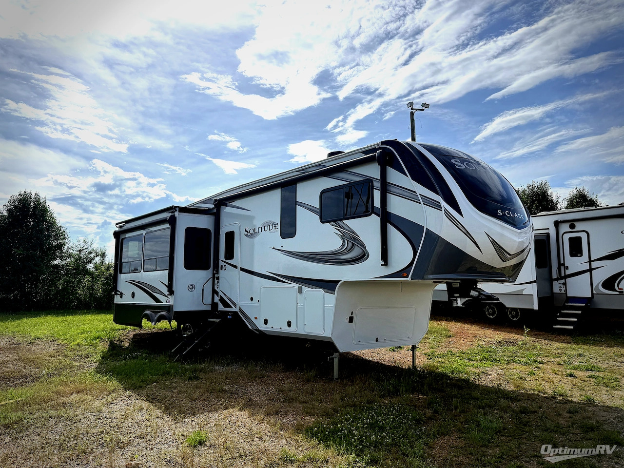 2023 Grand Design Solitude S-Class 2930RL in inman SC