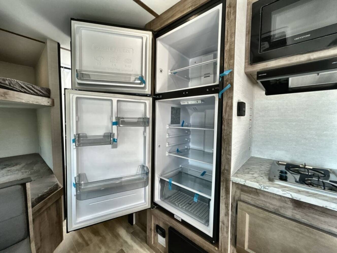A photo of this 2025 Gulf Stream Ameri-Lite Ultra-Lite 248BH