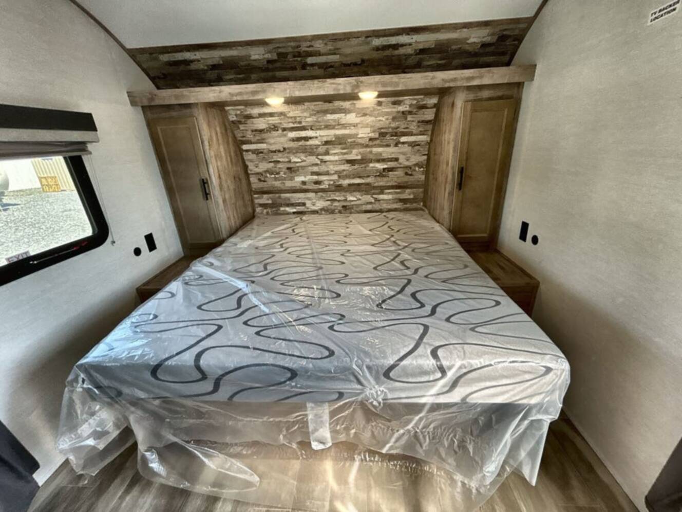A photo of this 2025 Gulf Stream Ameri-Lite Ultra-Lite 248BH