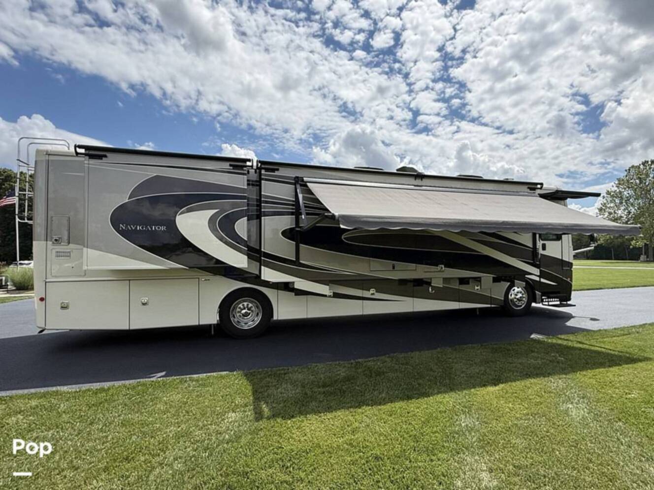 A photo of this 2018 Holiday Rambler Navigator 38F