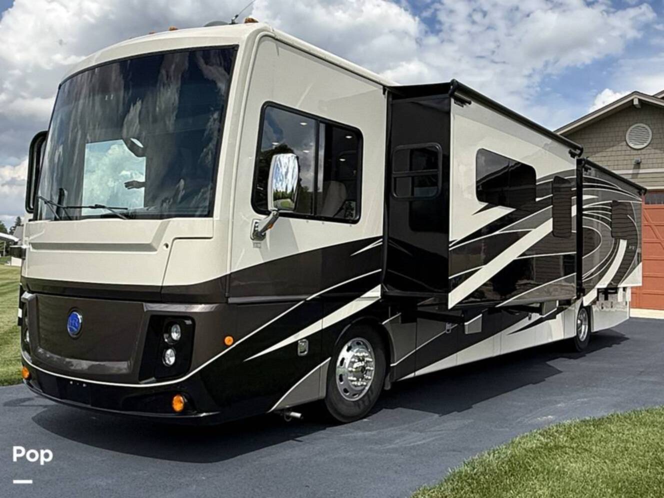 A photo of this 2018 Holiday Rambler Navigator 38F