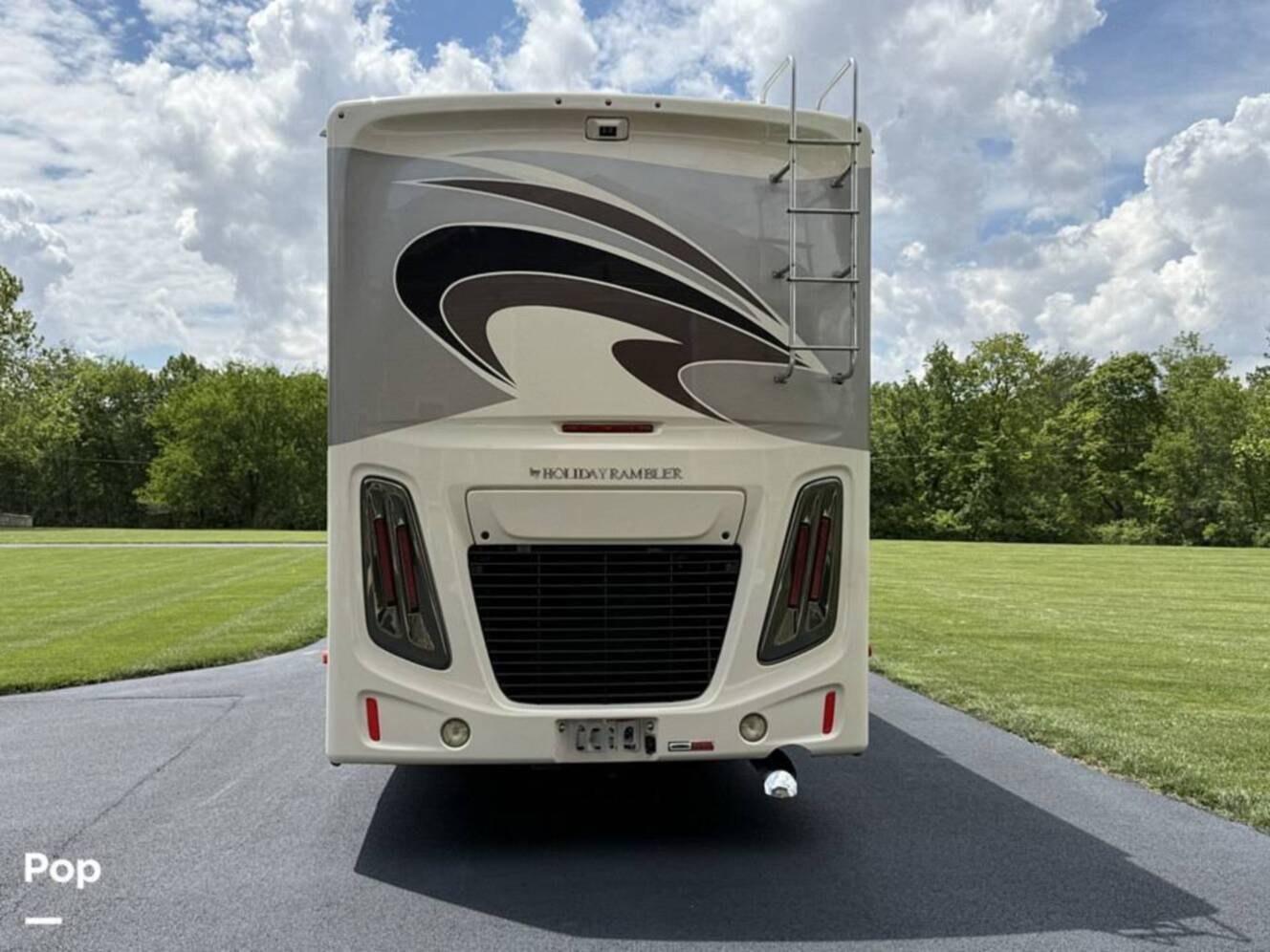 A photo of this 2018 Holiday Rambler Navigator 38F