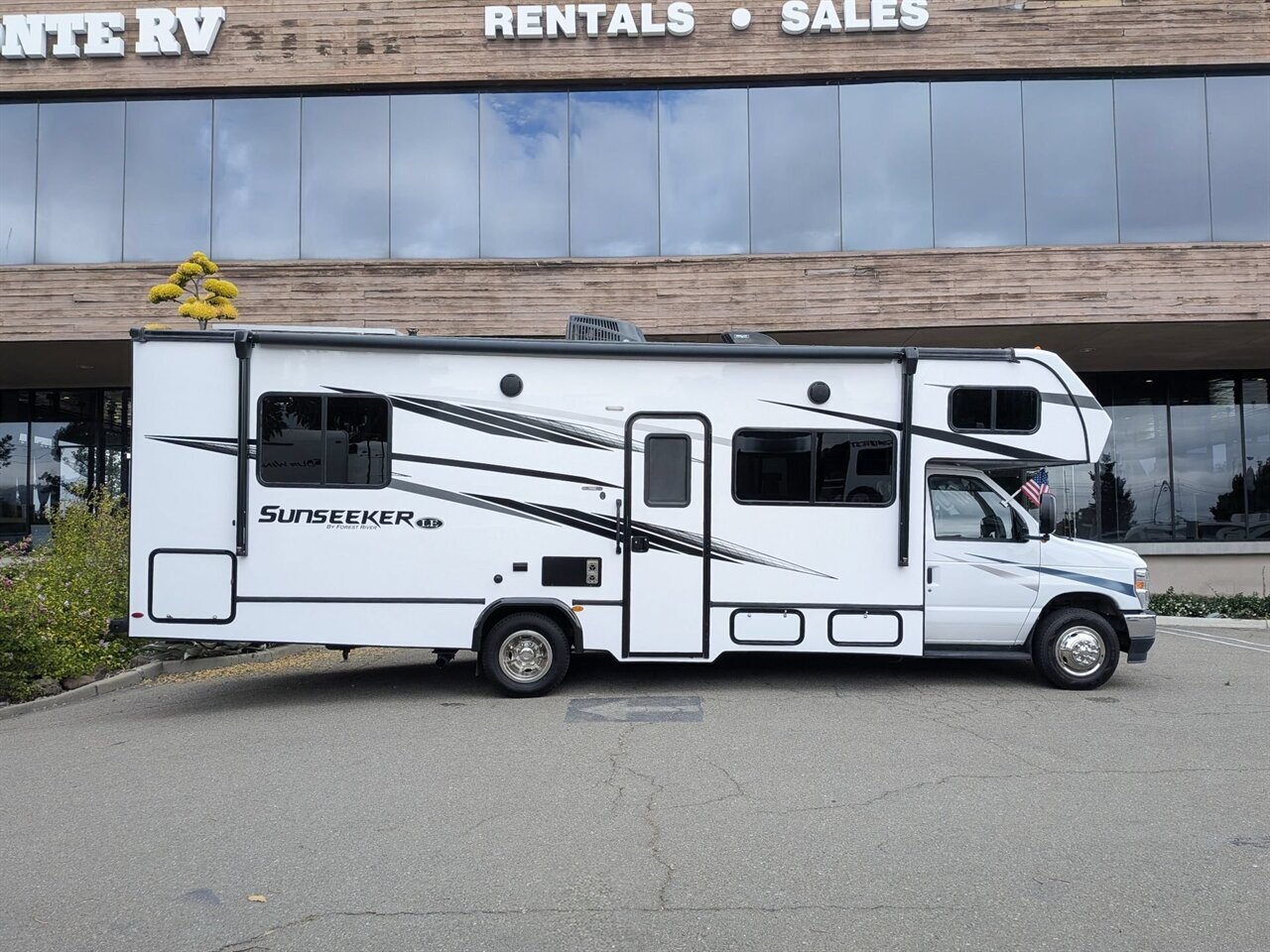 2024 Forest River Sunseeker 2950LE in dublin CA