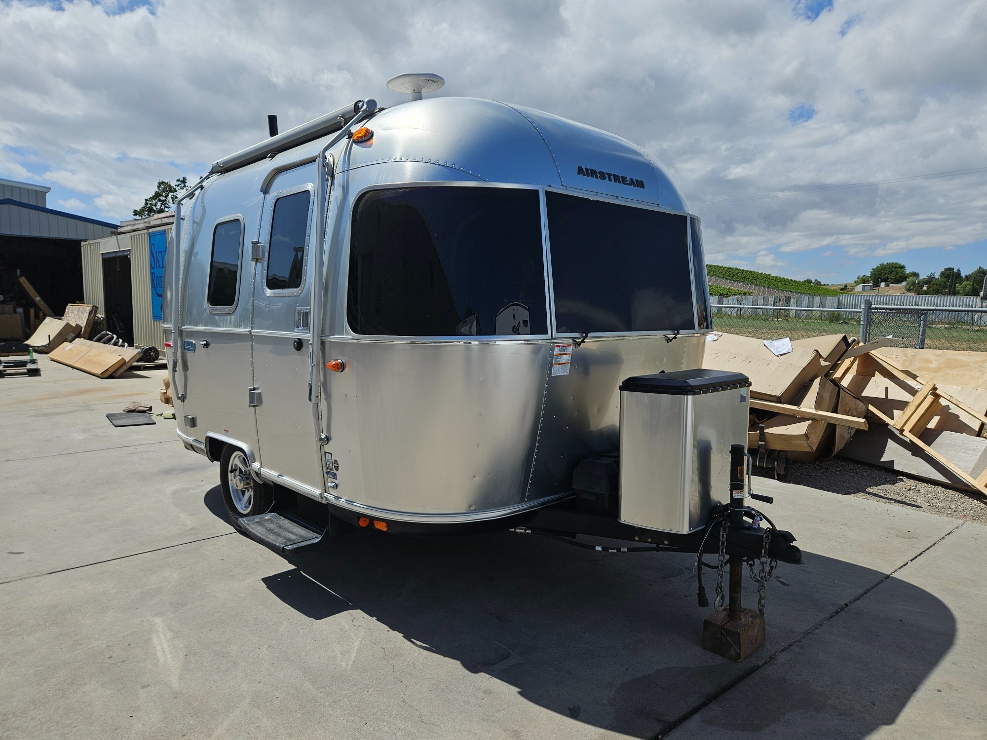 2022 Airstream Bambi 16RB in paso robles CA