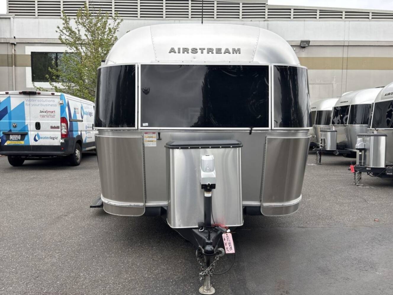 A photo of this 2016 Airstream International 30RBQ