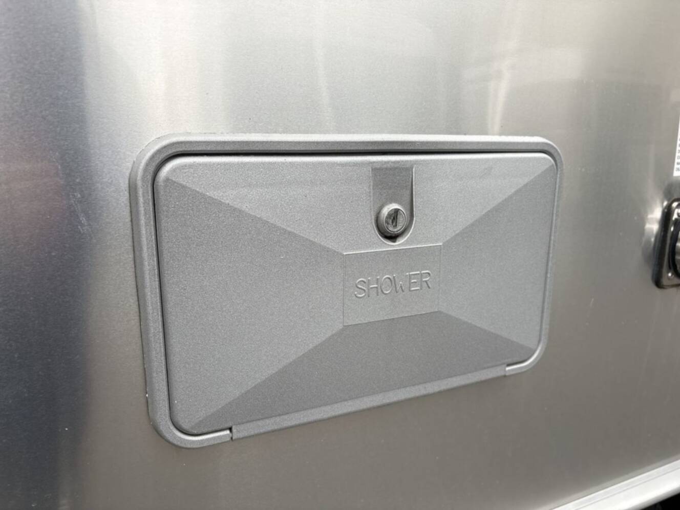 A photo of this 2016 Airstream International 30RBQ