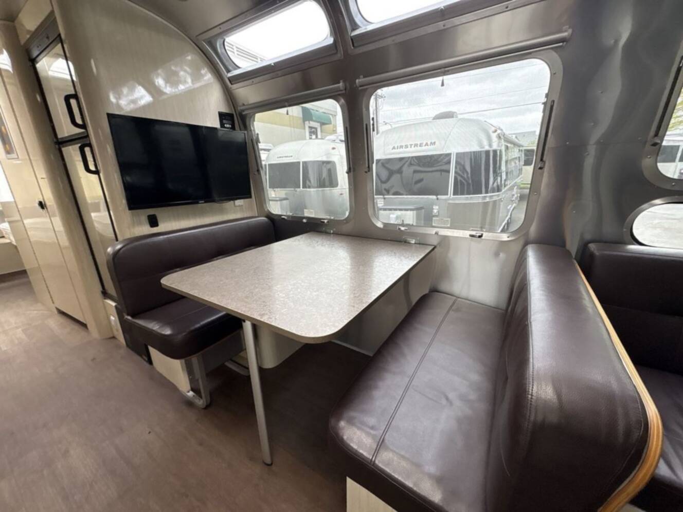 A photo of this 2016 Airstream International 30RBQ