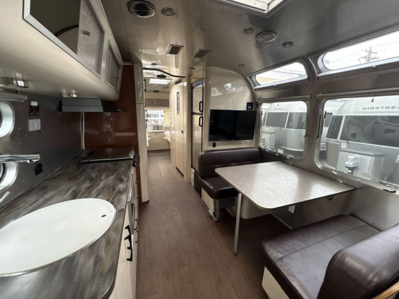 A photo of this 2016 Airstream International 30RBQ