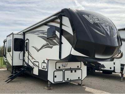 2018 K-Z Inc VENOM 4012TK V4012TK in early TX
