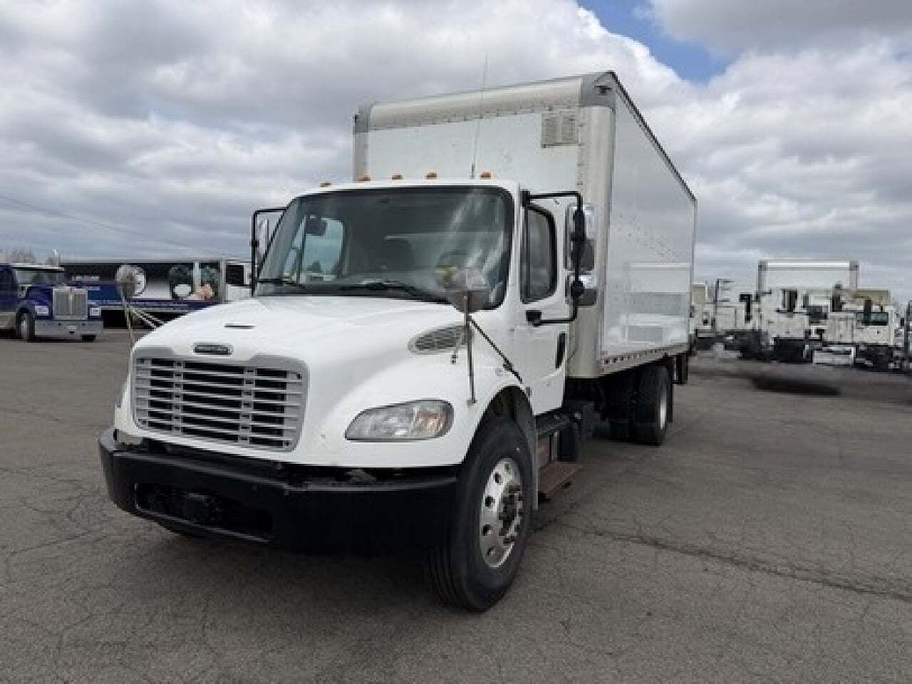 2019 FREIGHTLINER BUSINESS CLASS M2 106 in New Castle, DE