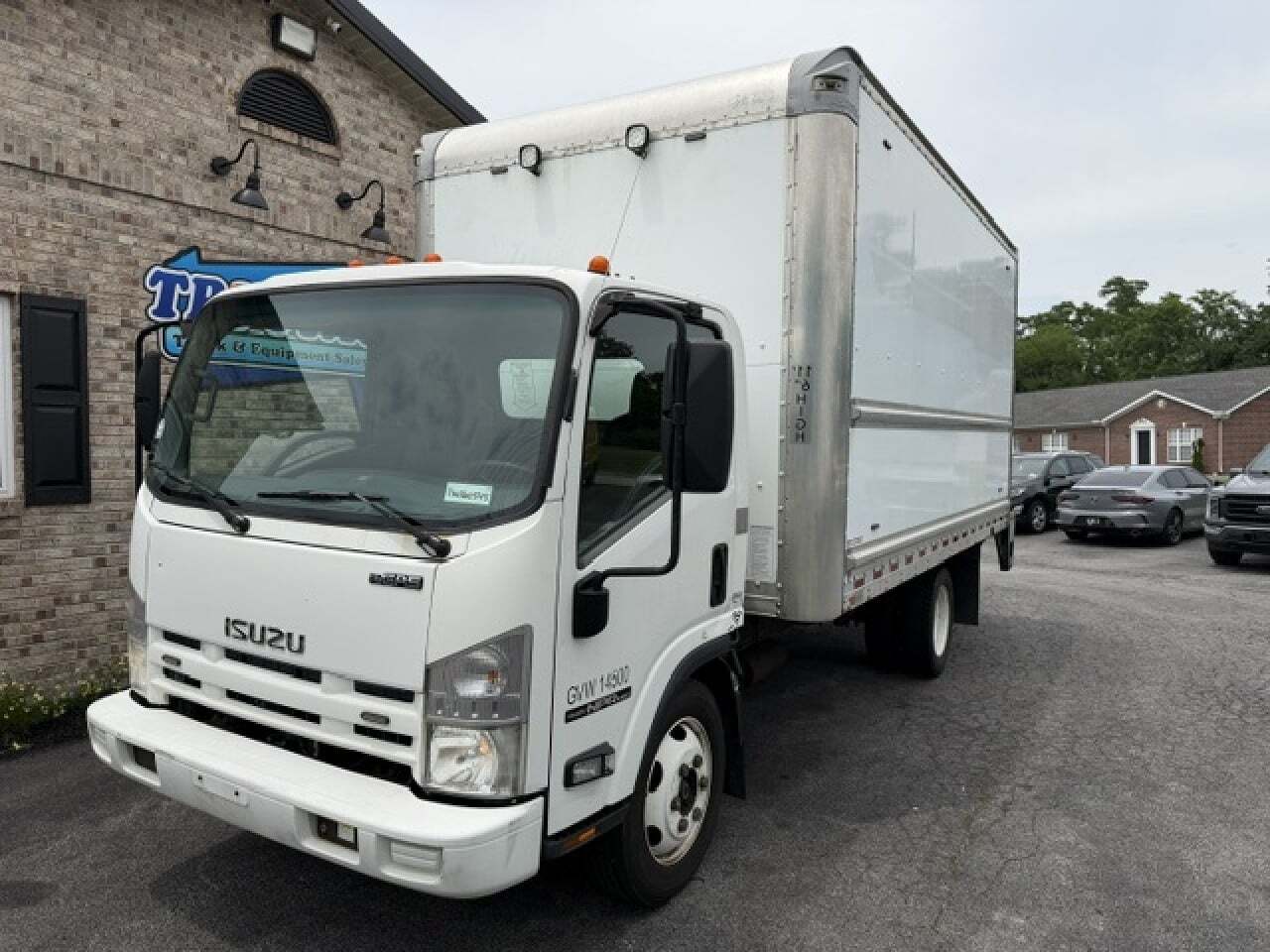 2015 ISUZU NPR HD in New Castle, DE