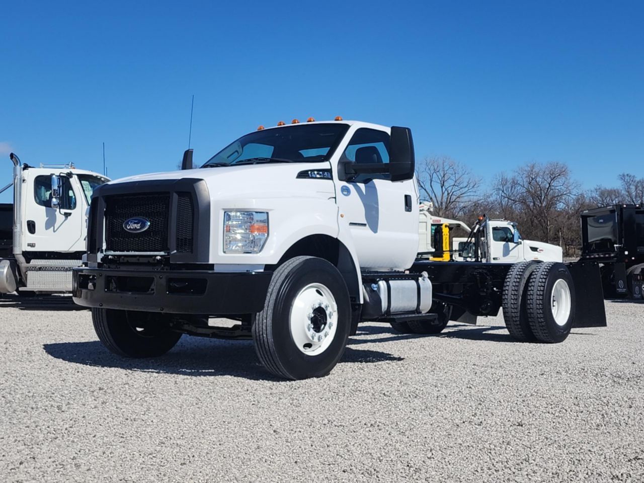 2019 FORD F750 in Poulsbo, WA