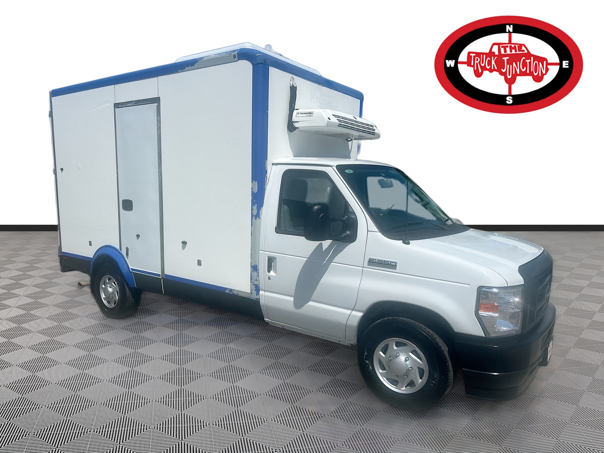 2023 FORD ECONOLINE in Osprey, FL