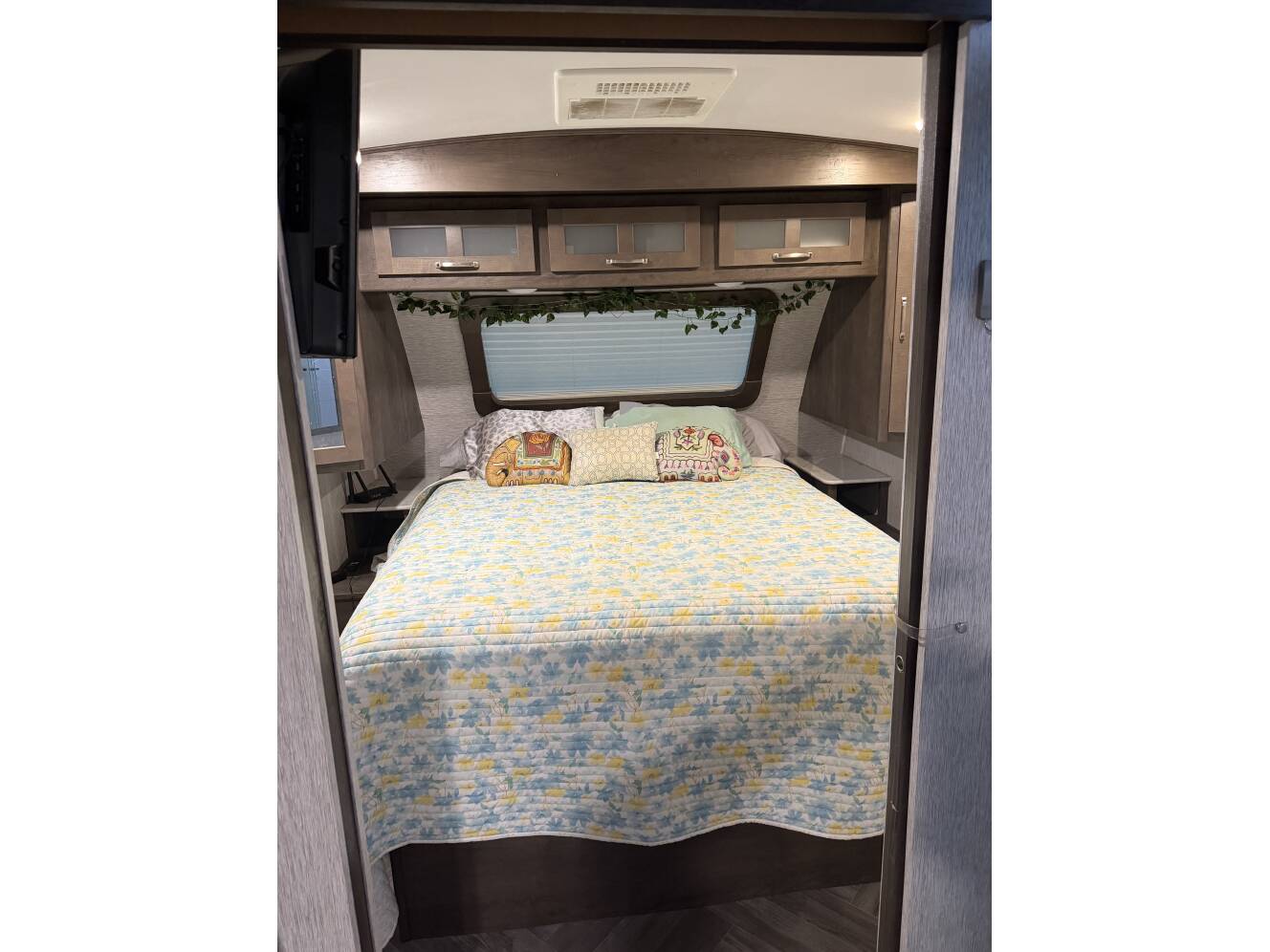 A photo of this 2021 Dutchmen ASTORIA 2903BH