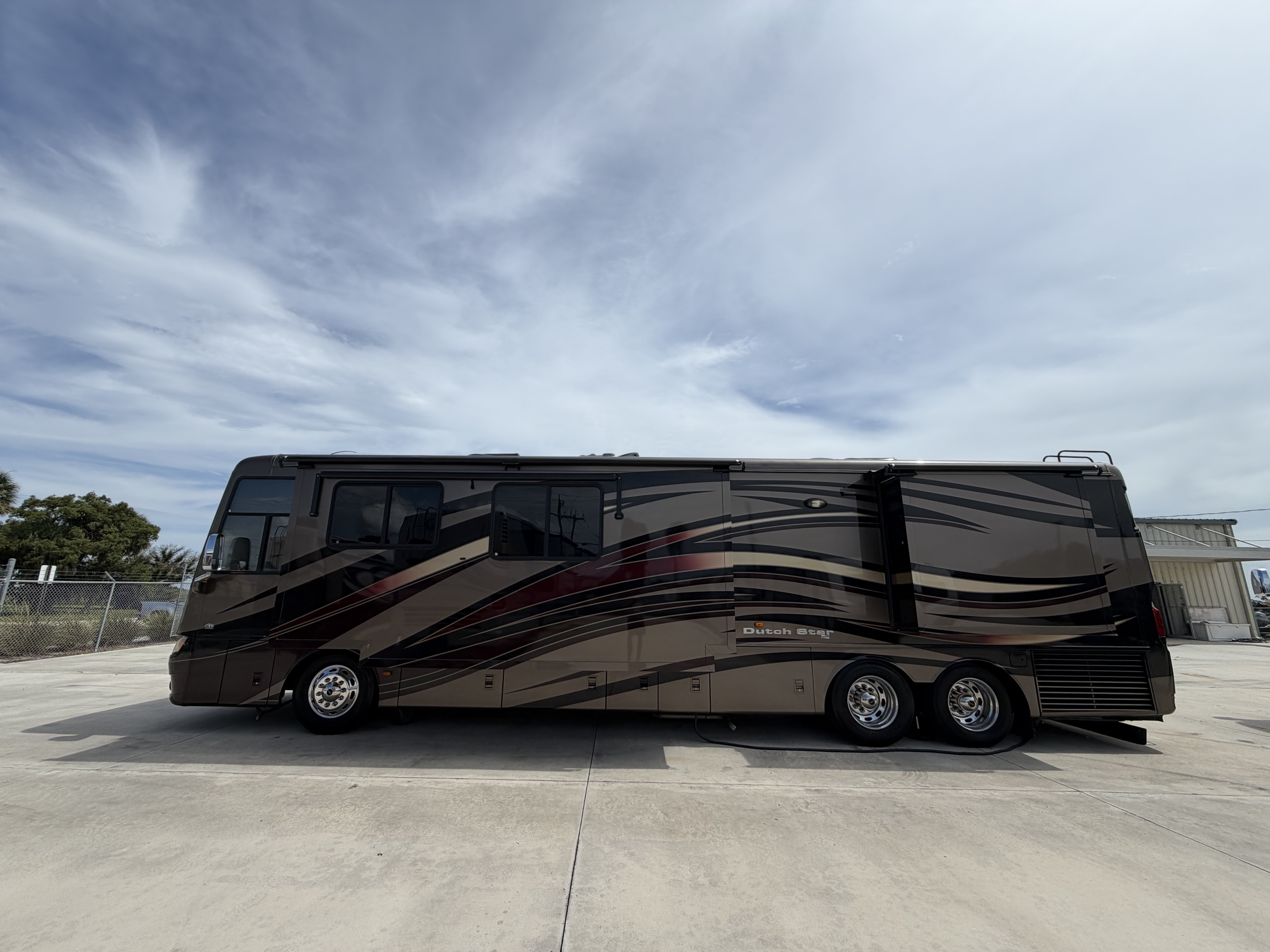 2013 Newmar DUTCH STAR 4038 in okeechobee FL