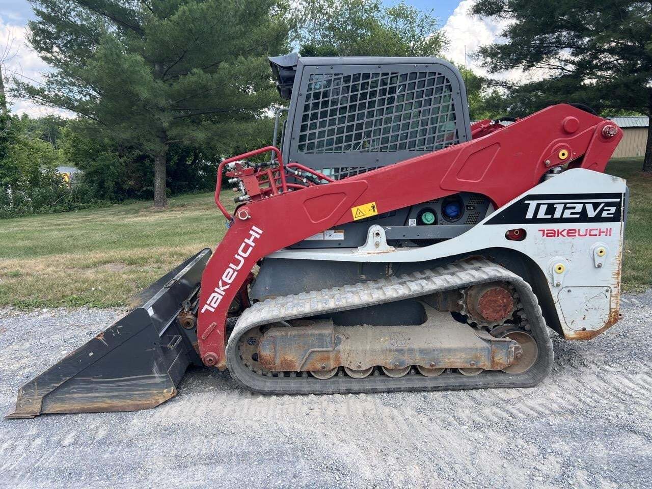 2019 TAKEUCHI TL12V2 in Manheim, PA