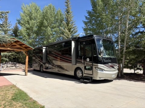 2013 Tiffin Motorhomes PHAETON 40 QBH RV