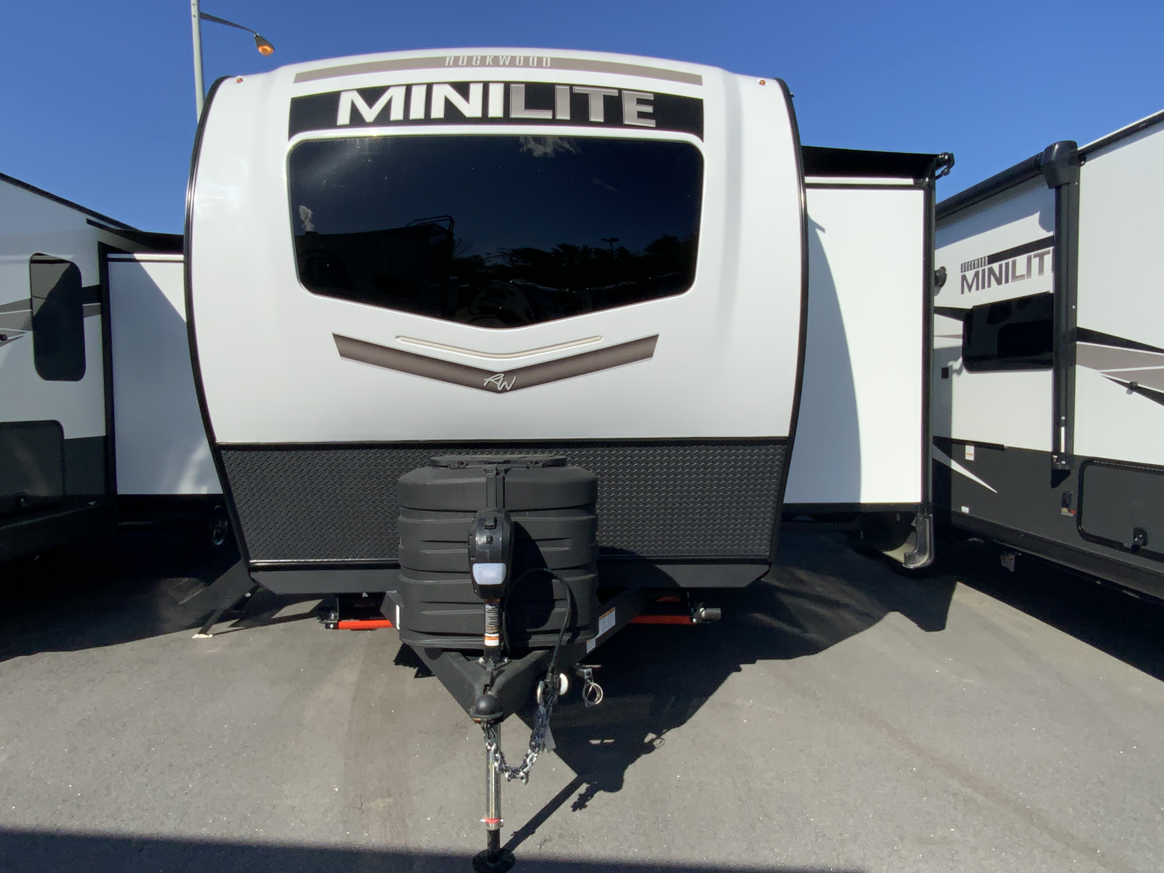 2025 Forest River ROCKWOOD MINI LITE 2516S in lenoir NC