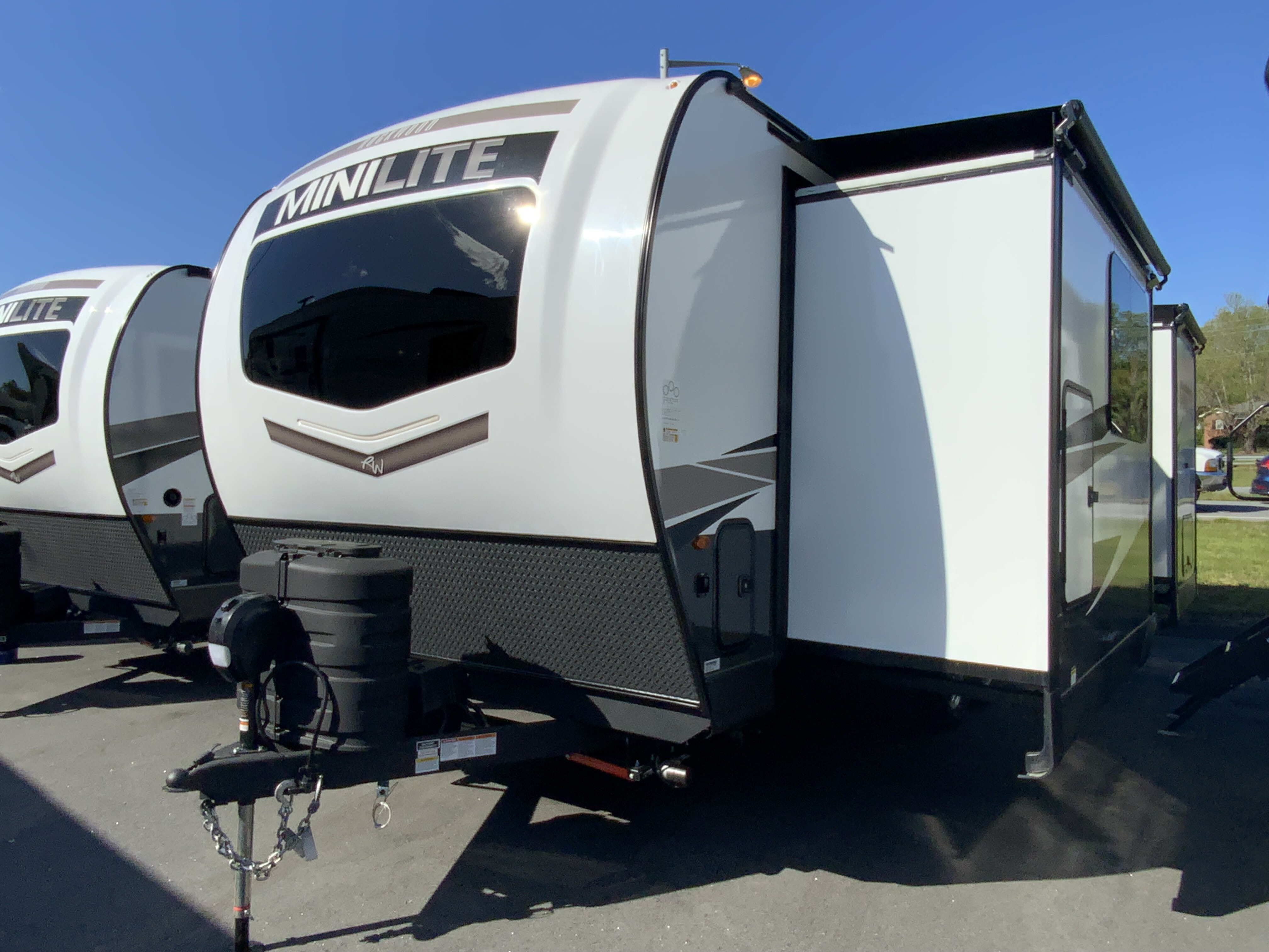 2025 Forest River ROCKWOOD MINI LITE 2516S in lenoir NC